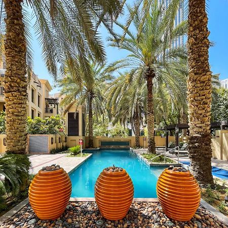 Bnbmehomes - Gorgeous 1-Br - Downtown Dubai - 203 Экстерьер фото